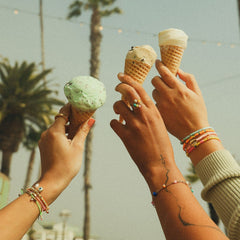 La Rosa Gold Dainty Bracelet